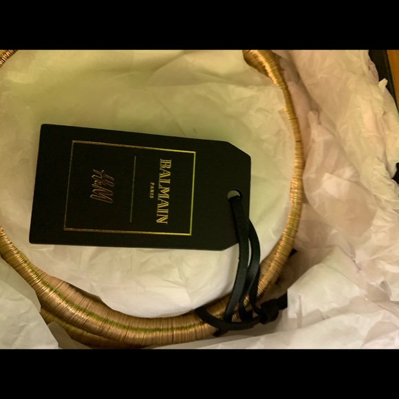 Sold out BalmainX H&M collection gold necklace - Picture 3 of 5